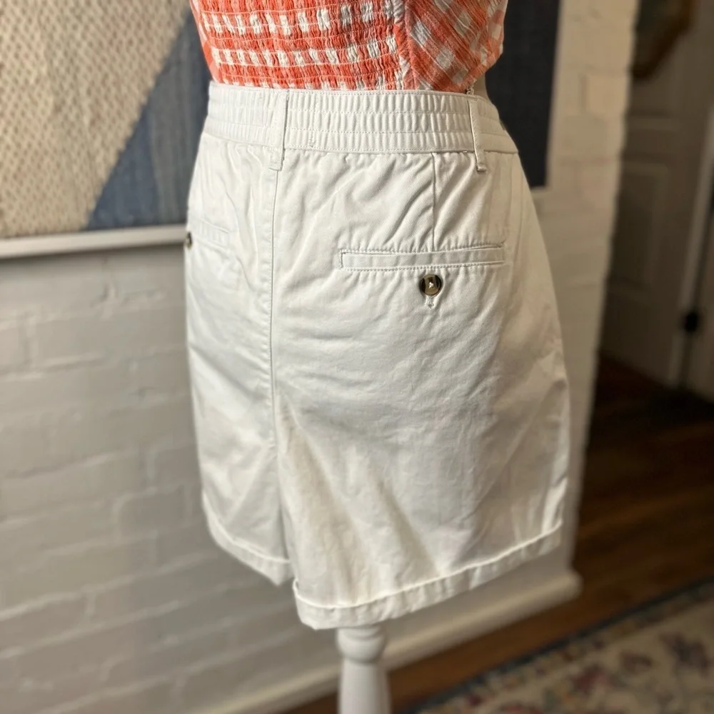 BDG White 100% Cotton High Waist Cuffed Shorts